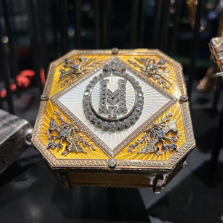 Monograms in the V&A Archive - Initially London