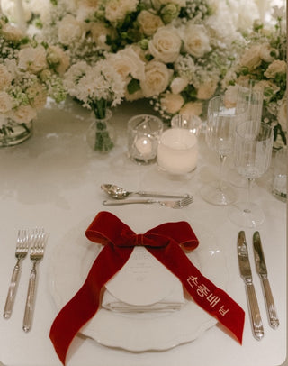 Custom wedding table bows embroidery 
